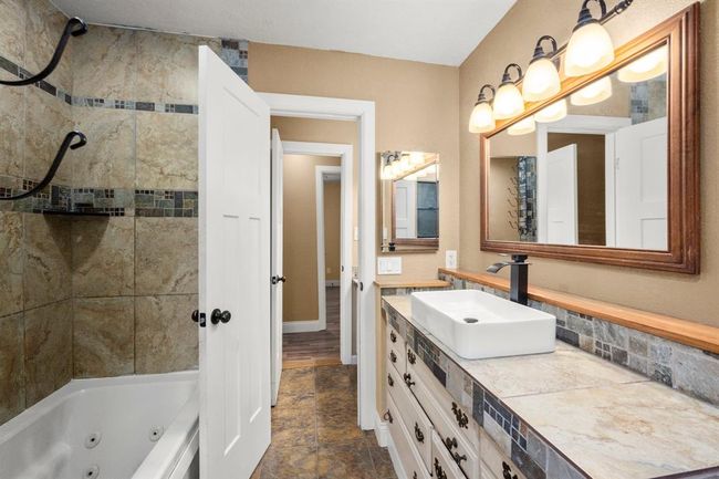 20095 Scott Gardner Rd, House other with 3 bedrooms, 2 bathrooms and 2 parking in New Caney TX | Image 23