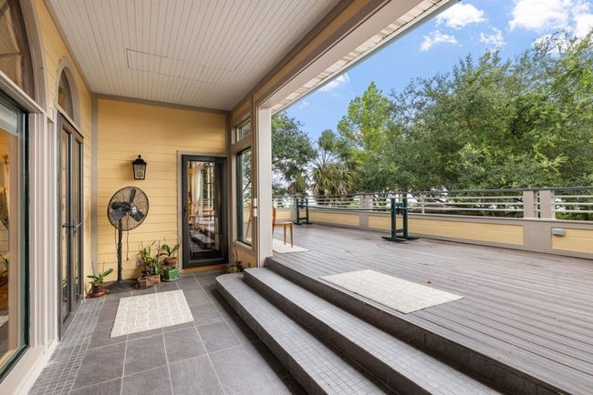 Loggia leading to veranda | Image 16