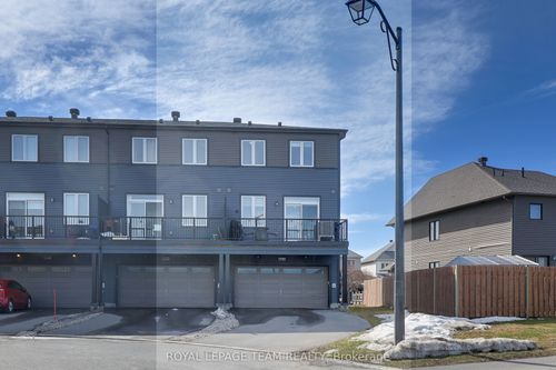 1140 Speedvale Crt, Kanata, ON, K2T0P5 | Card Image
