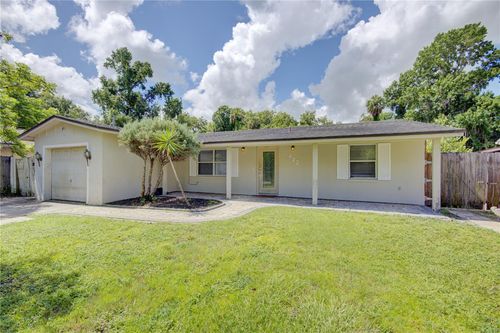 422 S Hawthorn Cir, WINTER SPRINGS, FL, 32708-3450 | Card Image
