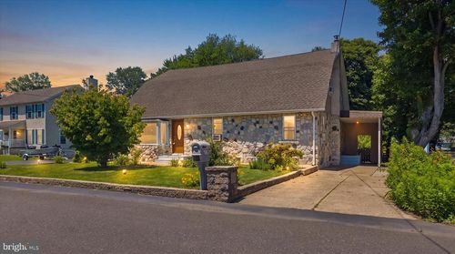 6242 Garrett Ave, BENSALEM, PA, 19020-2419 | Card Image