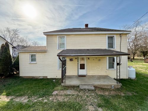 421 7th St, Vinton, VA, 24179-3105 | Card Image