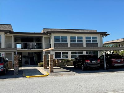 202 - 5111 Amulet Drive, Condo with 2 bedrooms, 2 bathrooms and null parking in New Port Richey FL | Image 1