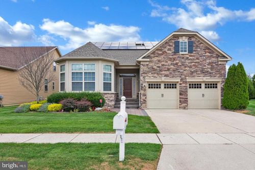 5 Taranto Ln, WEST BERLIN, NJ, 08091-2726 | Card Image