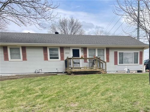 17110 E 31st Ter, Independence, MO, 64055 | Card Image