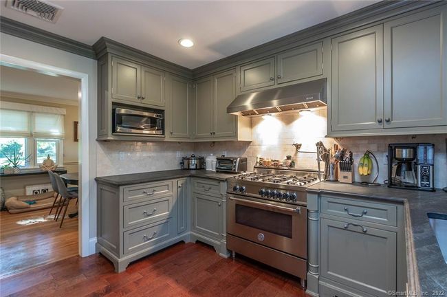 180 Putting Green Rd, House other with 3 bedrooms, 2 bathrooms and null parking in Fairfield CT | Image 7