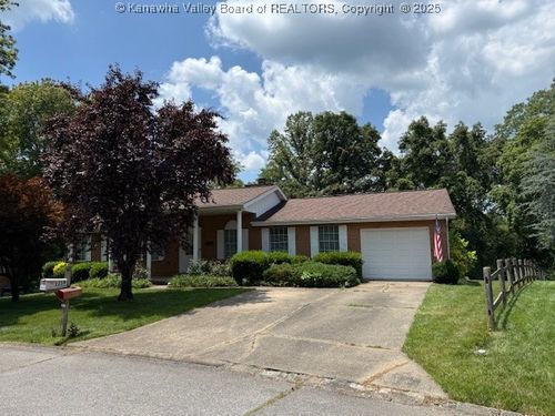 2234 Circle Dr, Milton, WV, 25541-1004 | Card Image