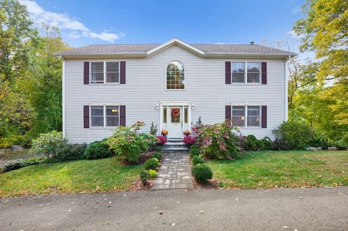 128 Carmen Hill Rd, New Milford, CT, 06776-4511 | Card Image