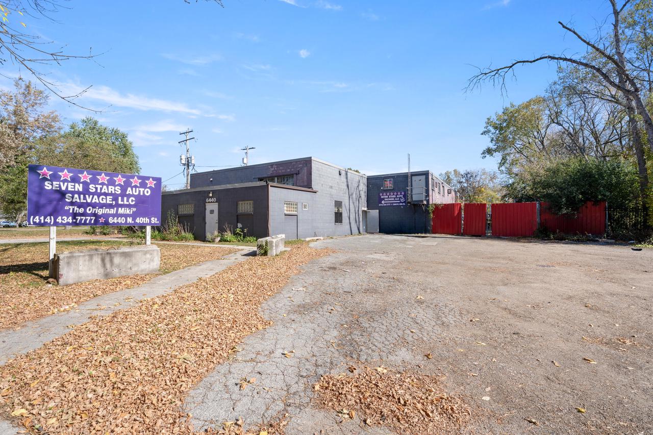 6440 N 40Th St, Milwaukee, WI 53209