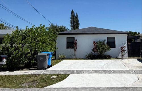 4129 Sw 23rd St, West Park, FL, 33023-3438 | Card Image