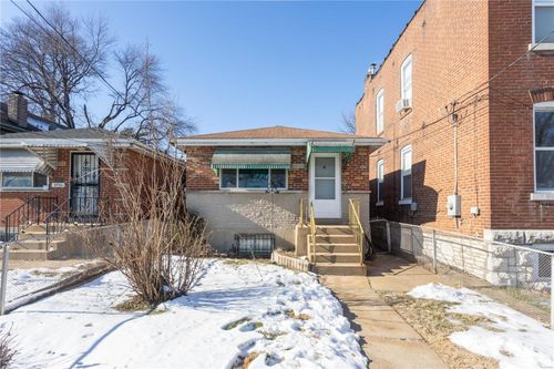 3749 Kosciusko Street, St Louis, MO, 63118 | Card Image