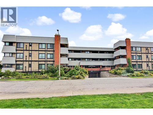 338-1665 Ufton Crt, Kelowna, BC, V1Y8G7 | Card Image