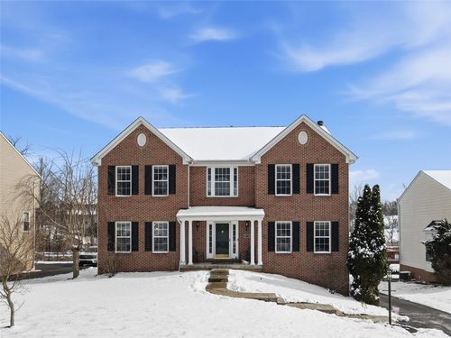 138 Hunters Run Drive, Moon/Crescent Twp, PA, 15108 | Card Image