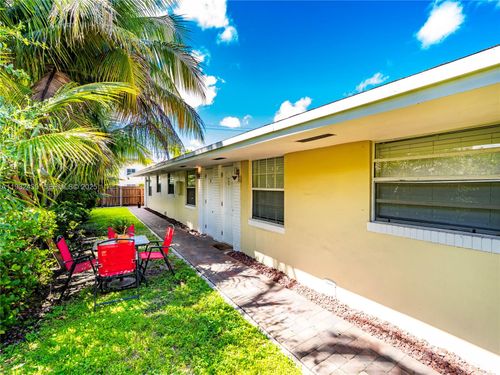 b-2020 Miami Rd, Fort Lauderdale, FL, 33316-3569 | Card Image