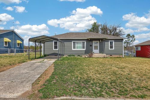 3129 E 11th St, Joplin, MO, 64801-5531 | Card Image