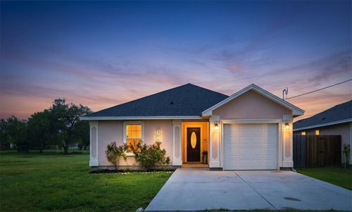 308 Dahme St, Orange Grove, TX, 78372-4233 | Card Image