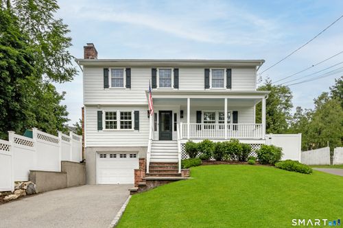 105 Rose Ln, Darien, CT, 06820-3805 | Card Image