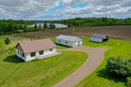 N2760 Riley Rd, Catawba, WI, 54515-9518 | Card Image