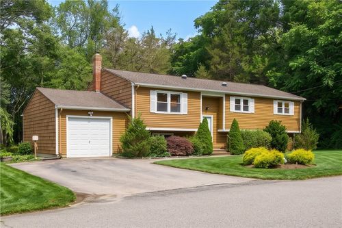 102 Windward Walk, North Kingstown, RI, 02852-4026 | Card Image