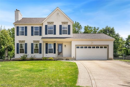 4104 Western Reserve Dr, Brunswick, OH, 44212-3583 | Card Image