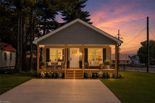45 Mill St, Lexington, NC, 27295-1677 | Card Image