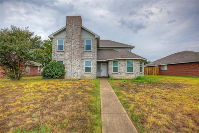 1321 Harvest Hill Lane, House other with 3 bedrooms, 2 bathrooms and null parking in Lancaster TX | Image 2