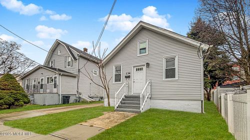 134 Lippincott Ave, Long Branch, NJ, 07740-6926 | Card Image