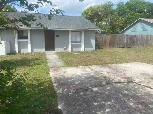 9767 Piney Point Cir, ORLANDO, FL, 32825-6521 | Card Image