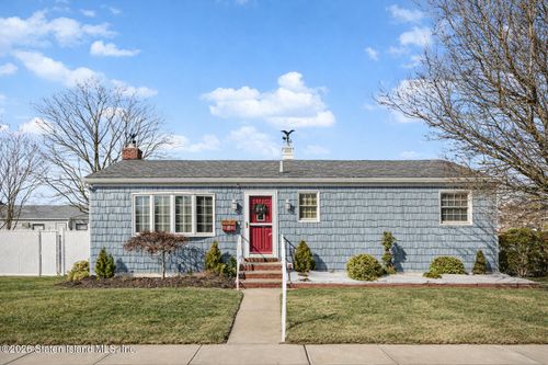 29 Finley Avenue, Staten Island, NY, 10306 | Card Image