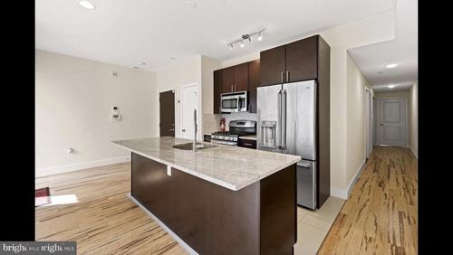 apt-2-902 N 16th St, PHILADELPHIA, PA, 19130-1678 | Card Image