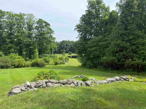 128 North Rd, Sandown, NH, 03873-2059 | Card Image