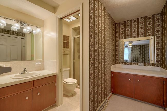 416 Crestview Dr Ne, House other with 4 bedrooms, 3 bathrooms and null parking in Lancaster OH | Image 38