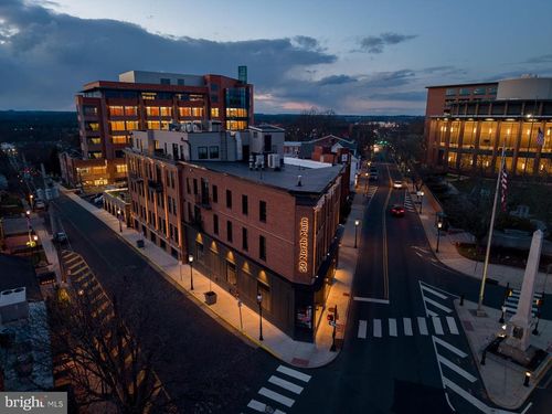 303-50 N Main St, DOYLESTOWN, PA, 18901-3730 | Card Image
