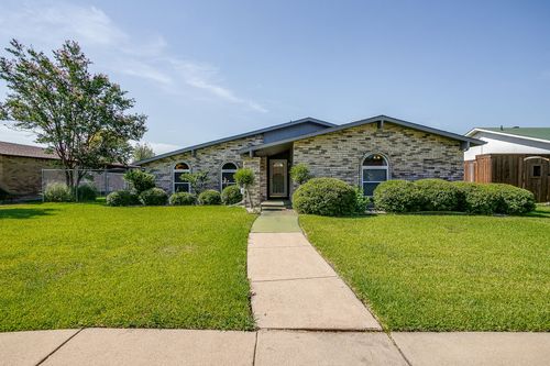 4610 Bridgeport Dr, Garland, TX, 75043-4103 | Card Image