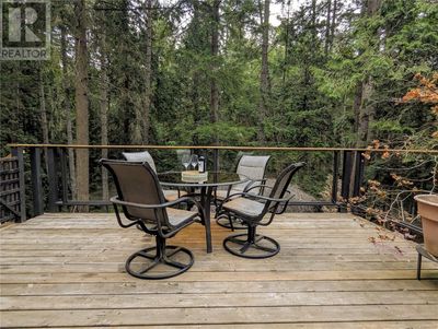 3739 Frigate Rd, House other with 2 bedrooms, 2 bathrooms and 5 parking in Pender Island BC | Image 3