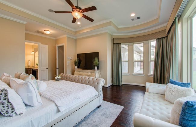 5719 Avon Landing Ln, House other with 5 bedrooms, 6 bathrooms and 3 parking in Sugar Land TX | Image 24