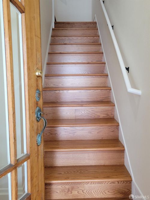479 35th Ave, San Francisco, CA, 94121-1609 | Card Image