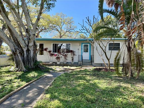 3025 50th St S, GULFPORT, FL, 33707-5633 | Card Image