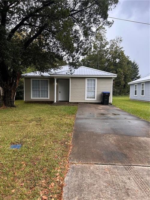 411 4th Ave, Chickasaw, AL, 36611-1660 | Card Image