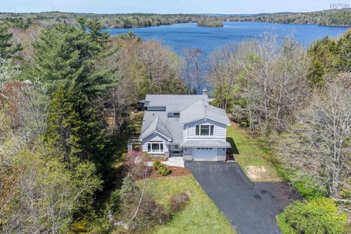32 Winley Dr, Windsor Junction, NS, B2T1A4 | Card Image