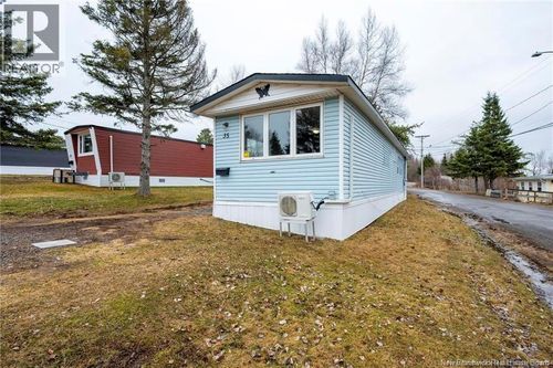 35 Nancy St, Moncton, NB, E1E3T2 | Card Image
