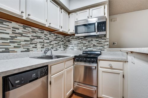 apt-c304-2311 Basil Dr, Arlington, TX, 76006-5926 | Card Image