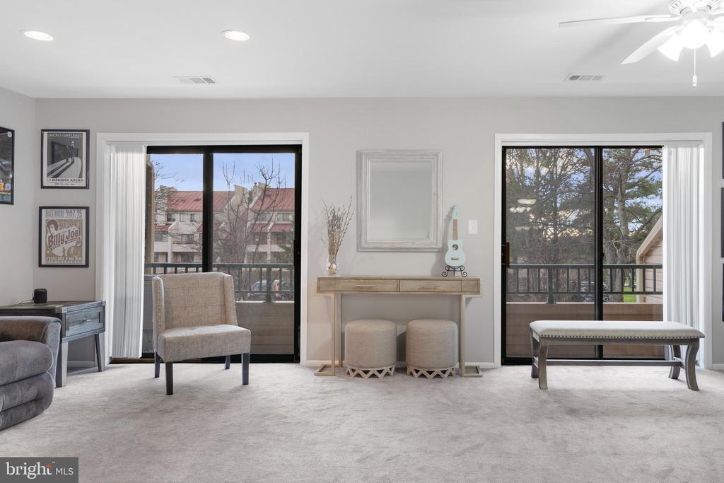 Residential in OWINGS MILLS 4