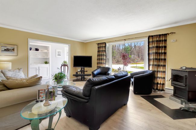 52 Victoria Dr, House other with 3 bedrooms, 3 bathrooms and null parking in Rutland VT | Image 15