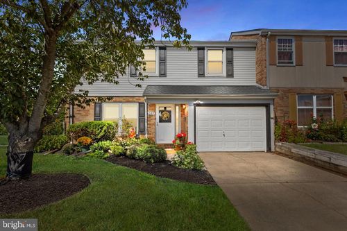 6257 Nathan Hale Ct, BENSALEM, PA, 19020-1805 | Card Image