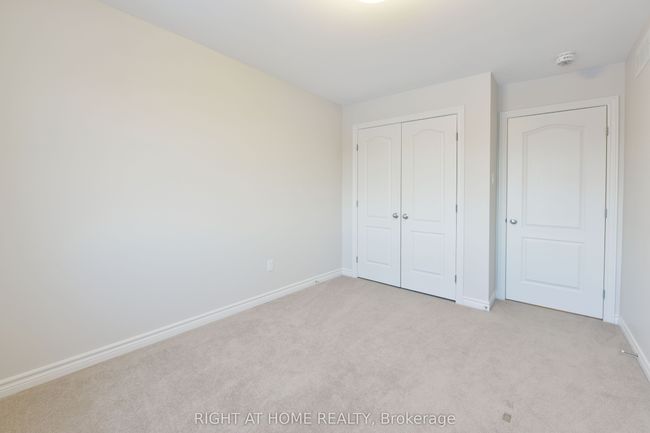 256 Brambling Way, House attached with 3 bedrooms, 3 bathrooms and 1 parking in Nepean ON | Image 20