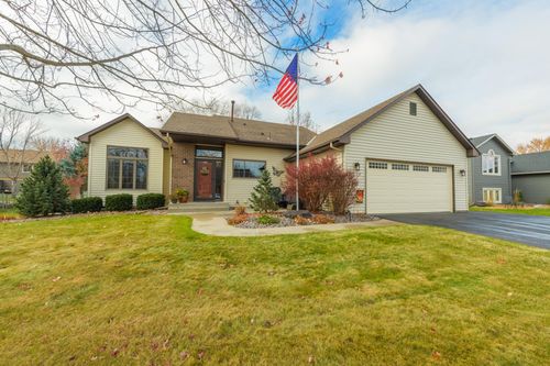 17295 Fieldcrest Ave, Farmington, MN, 55024-7902 | Card Image