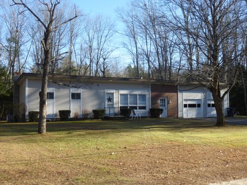 207 Dunnell Road, Buxton, ME, 04093 | Card Image