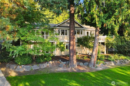 6720 W Mercer Way, Mercer Island, WA, 98040 | Card Image