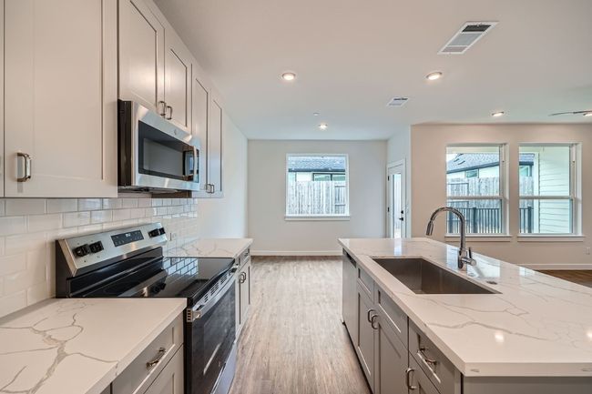 UNIT-904 - 2600 Gattis School Rd, Condo with 3 bedrooms, 3 bathrooms and 2 parking in Round Rock TX | Image 13